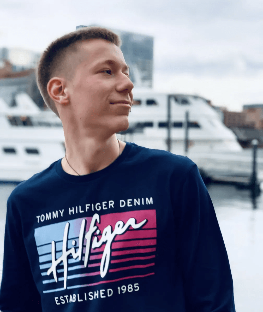 Timofei Tskhovrebov, performance operator, Miami FL